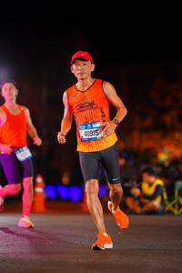 BIB: 40915
                            <button type="button" onclick="openModal(21553261)" class="btn btn-primary btn-sm float-right btn-popup" data-toggle="modal" data-target=".modal-high-quality">
                        <i class="fas fa-shopping-cart"></i> Add to Cart
                    </button>
                                            <button type="button" onclick="isThisMe(21553261, true)" class="btn btn-success btn-sm float-right btn-popup btn-isme hidden" data-toggle="tooltip" data-placement="bottom" title="นี่คือรูปของคุณใช่ไหม คลิกที่นี่เพื่อเอาเข้าอัลบั้ม">
                        <i class="fas fa-plus"></i> Add to album
                    </button>
                    <button type="button" onclick="isThisMe(21553261, false)" class="btn btn-warning btn-sm float-right btn-popup btn-isnotme hidden">
                        <i class="fas fa-ban"></i> Remove from album
                    </button>